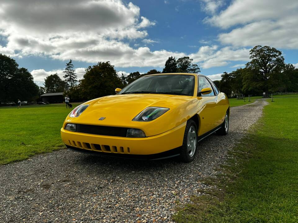 Image 13/54 de FIAT Coupé 2.0 16V Turbo (1994)