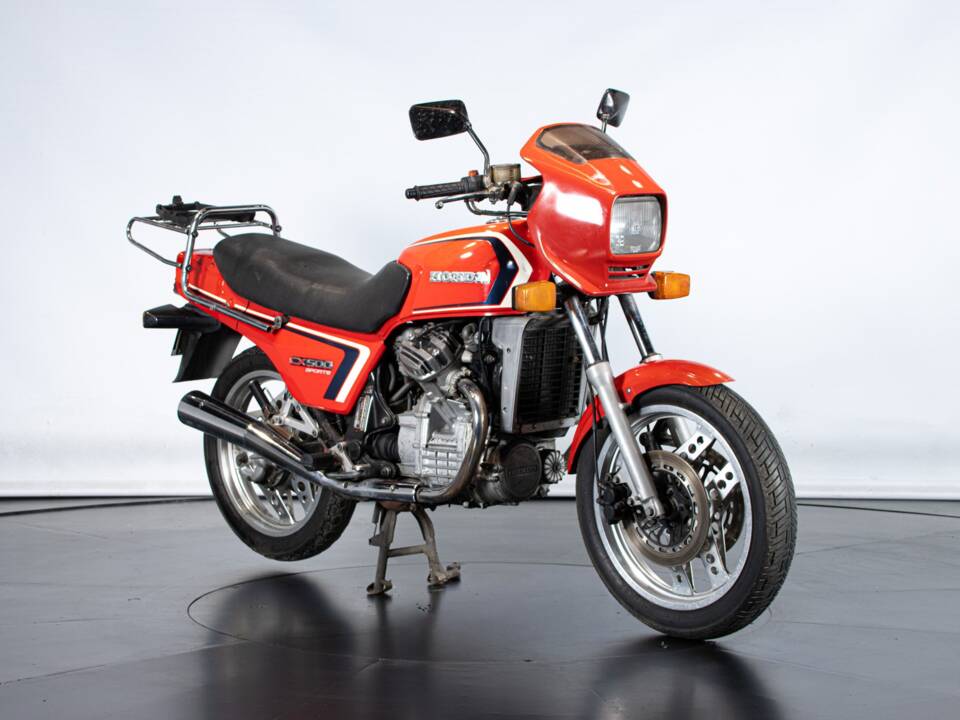 Image 4/40 of Honda CX 500 Turbo (1982)
