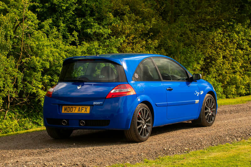 Afbeelding 19/50 van Renault Mégane R.S. F1 Team R26 (2007)