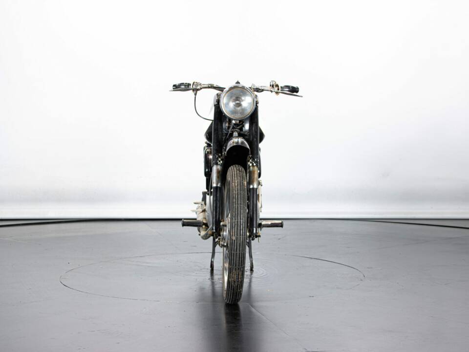 Immagine 7/50 di MV Agusta 125 TR (1958)