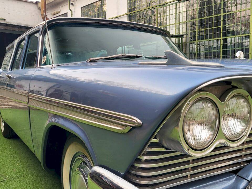 Bild 27/79 von Plymouth Sport Suburban (1958)