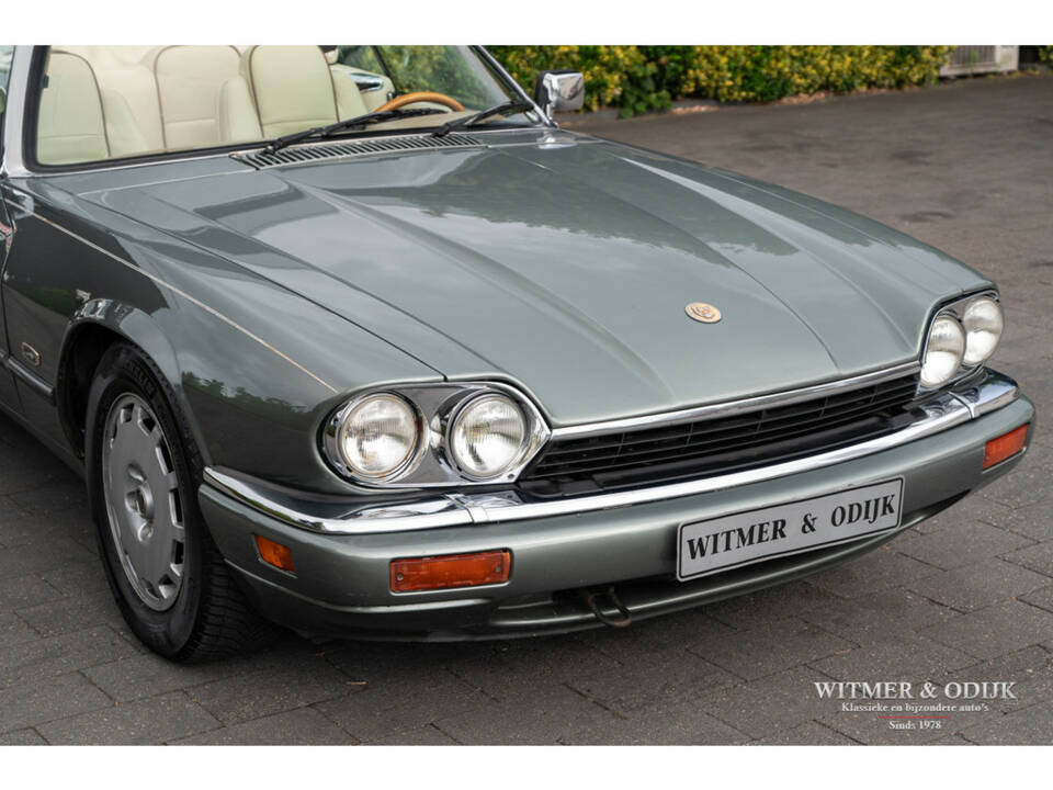 Image 12/35 of Jaguar XJS 4.0 (1995)