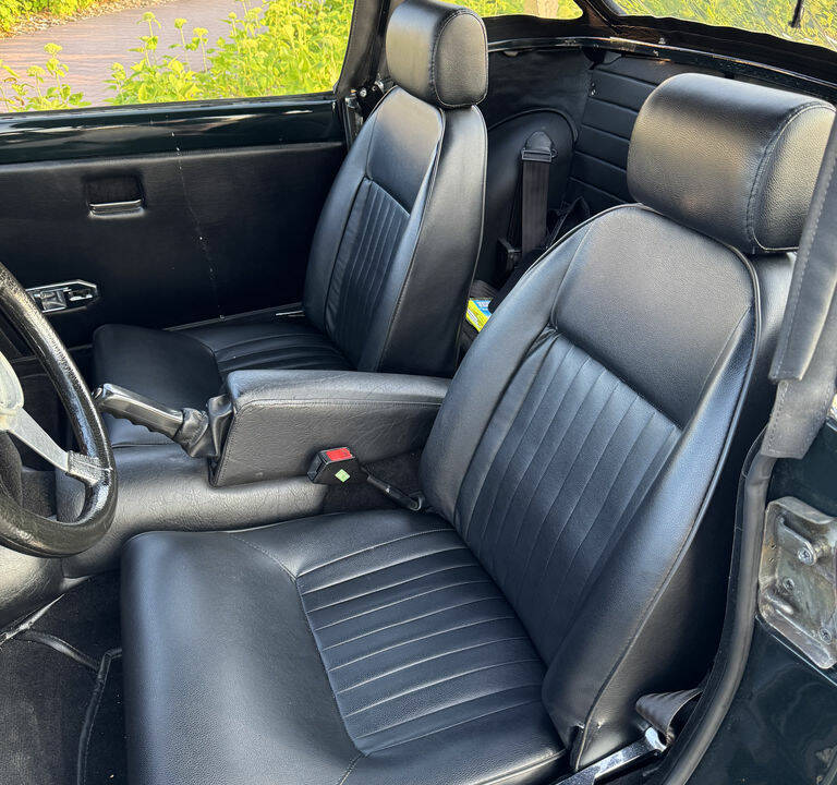 Image 7/8 of Triumph Spitfire 1500 (1977)