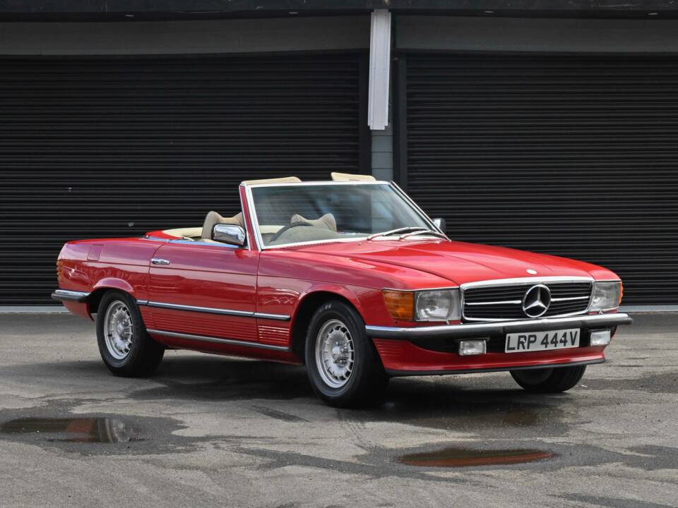 Image 40/50 of Mercedes-Benz 350 SL (1979)