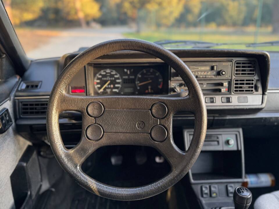 Image 40/57 of Volkswagen Passat 2.0 (1987)