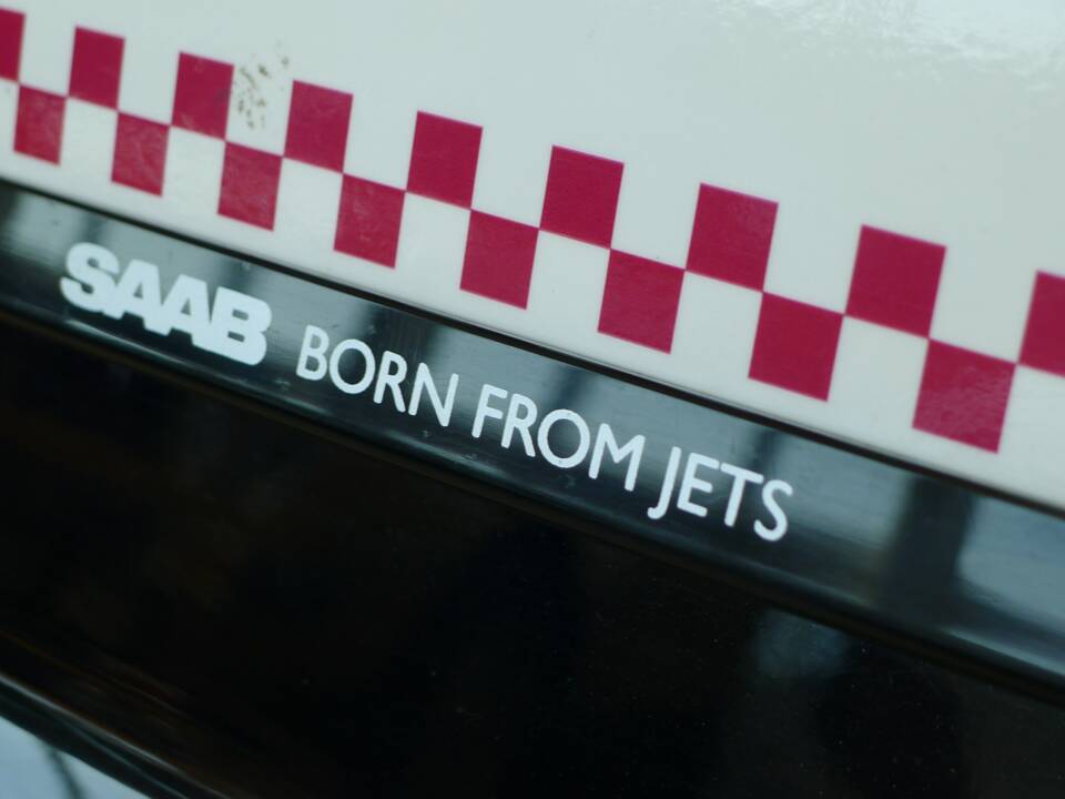 Image 32/43 of Saab 9-3 Turbo X (2008)