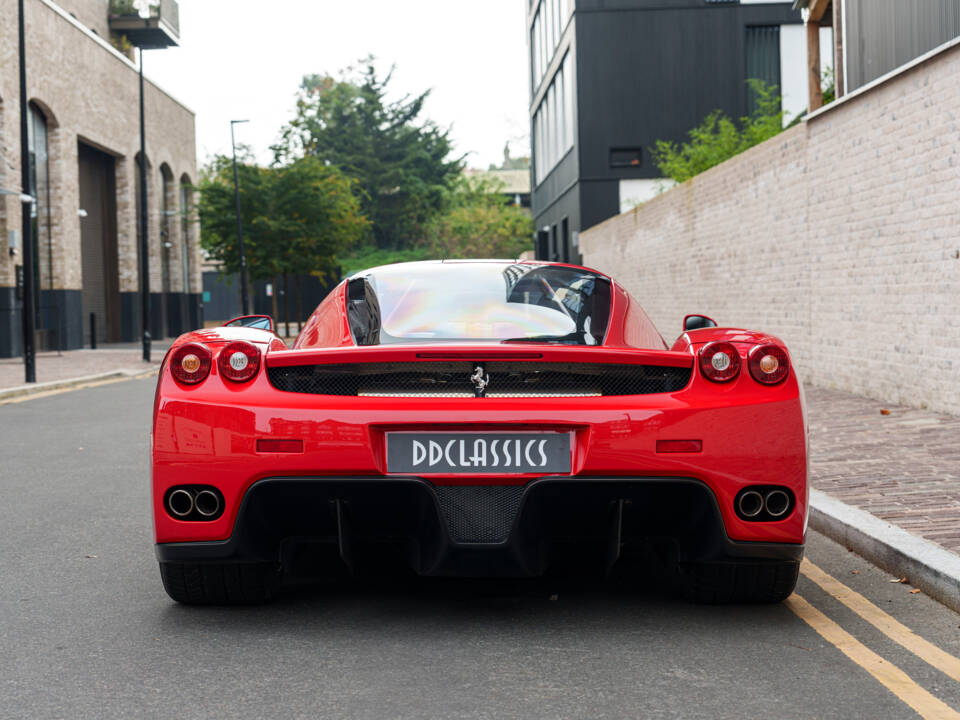 Bild 7/29 von Ferrari Enzo Ferrari (2002)