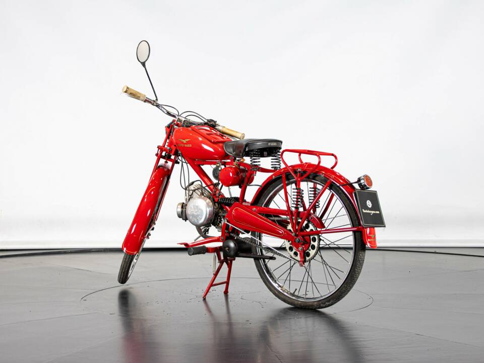 Afbeelding 9/50 van Moto Guzzi DUMMY (1948)