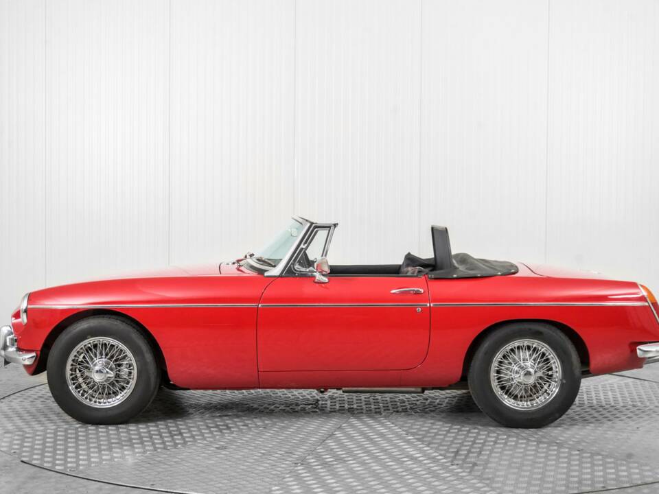 Afbeelding 9/50 van MG MGB (1966)