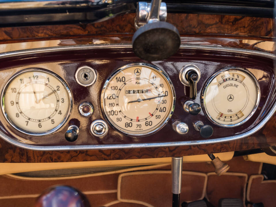 Image 38/66 de Mercedes-Benz 290 Cabriolet B (1935)