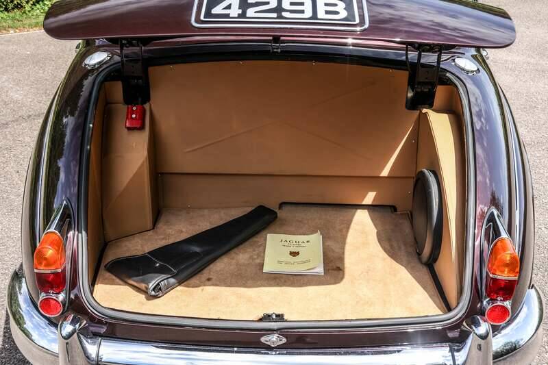 Bild 29/41 von Jaguar Mk X 3.8 (1963)