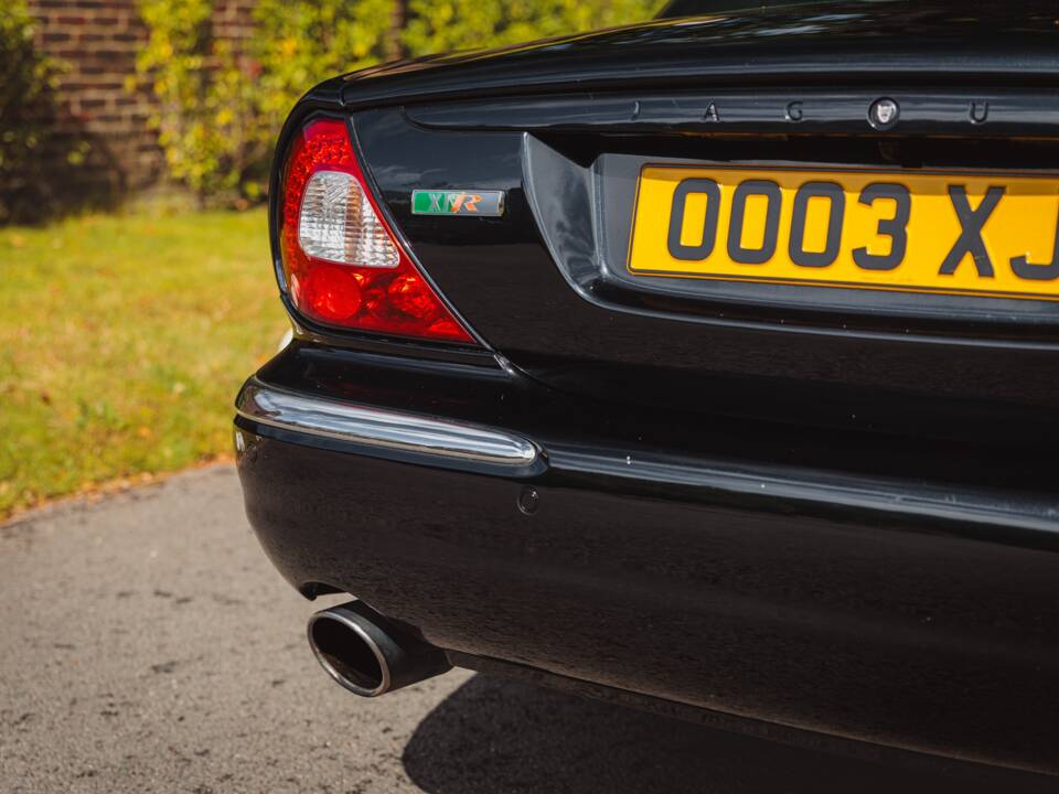 Bild 35/47 von Jaguar XJR (2006)