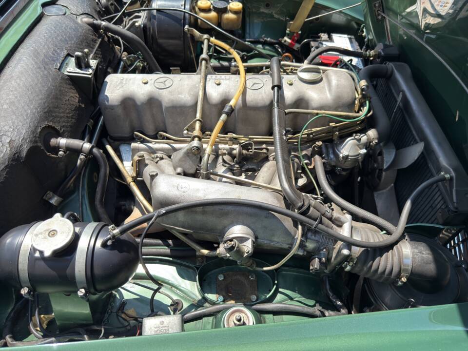 Imagen 23/31 de Mercedes-Benz 280 SL (1970)