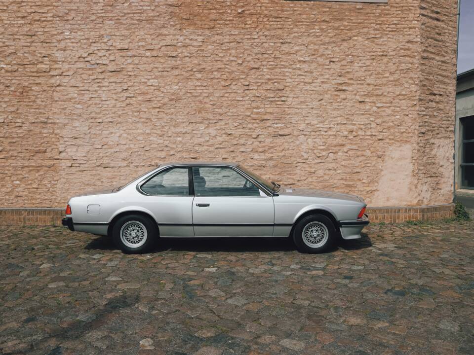 Bild 11/106 von BMW 633 CSi (1976)