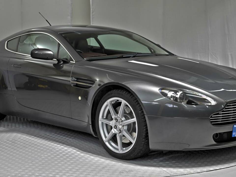 Image 1/50 de Aston Martin V8 Vantage (2006)