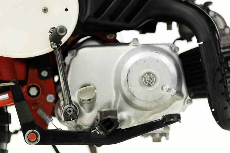 Image 20/49 of Honda Z 50 Monkey (1982)