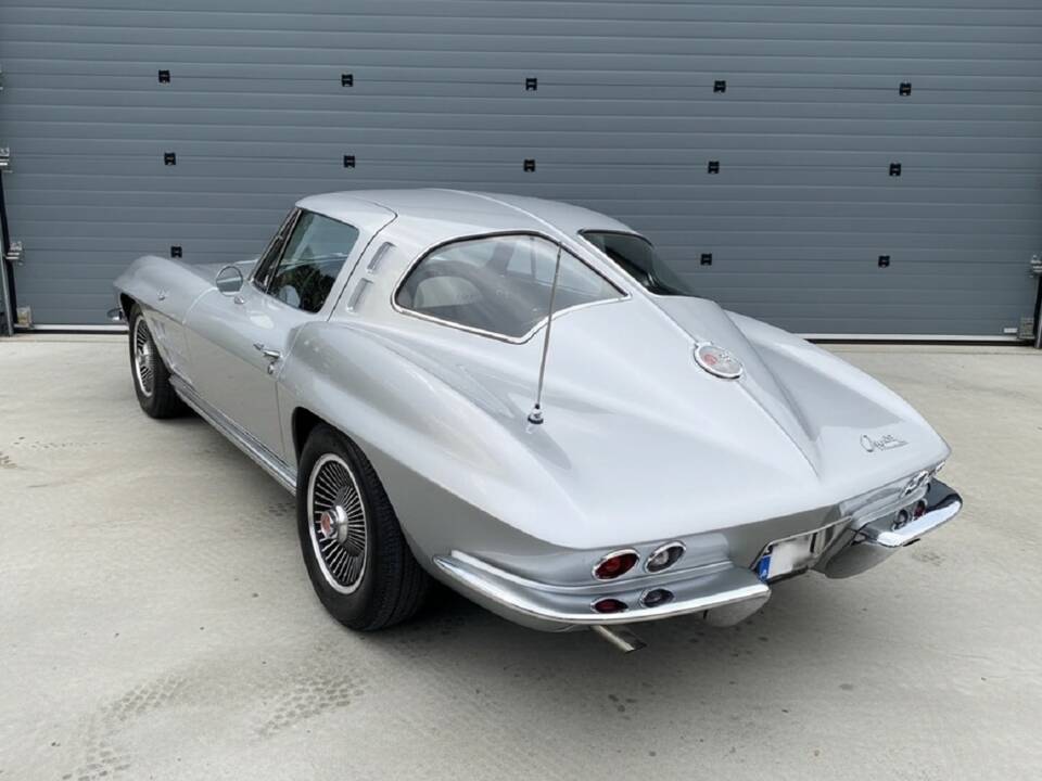 Bild 2/20 von Chevrolet Corvette Sting Ray (1963)