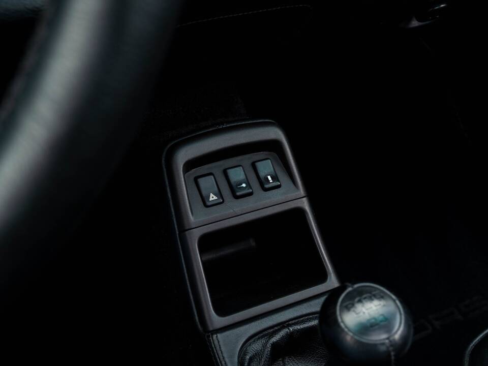 Bild 23/33 von Porsche 911 Turbo 3.6 (1993)