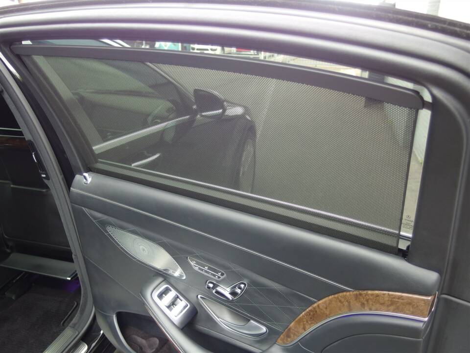 Bild 71/99 von Mercedes-Benz Maybach S 500 (2015)