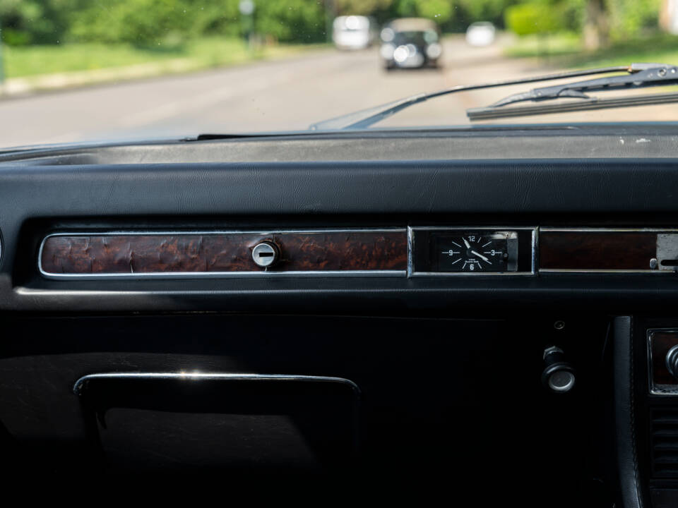 Afbeelding 20/29 van BMW 3,3 L (1975)