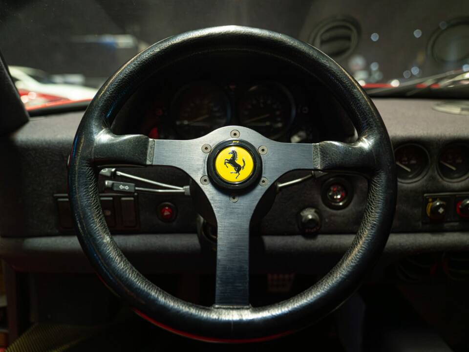 Bild 38/50 von Ferrari F 40 (1991)
