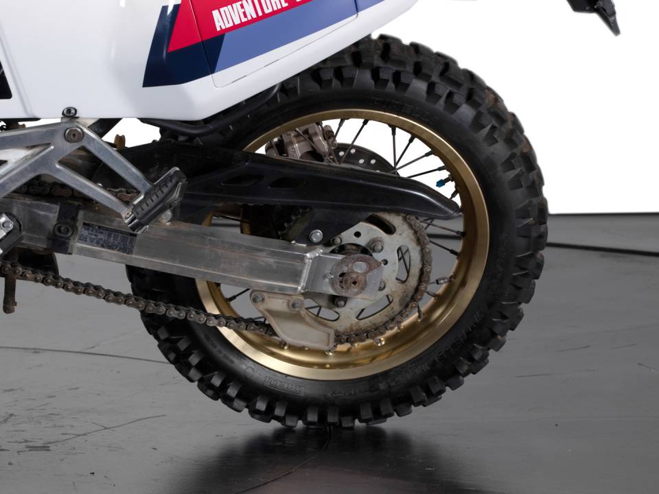 Bild 6/15 von Honda DUMMY (1990)