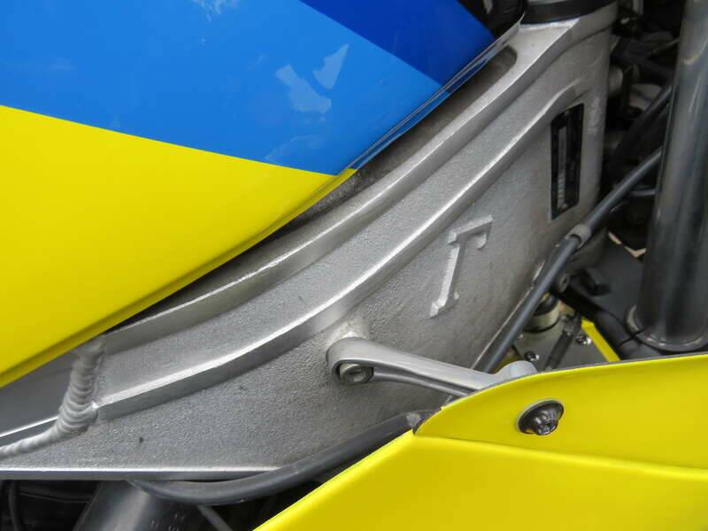 Image 26/43 de Suzuki RG 500 (1987)