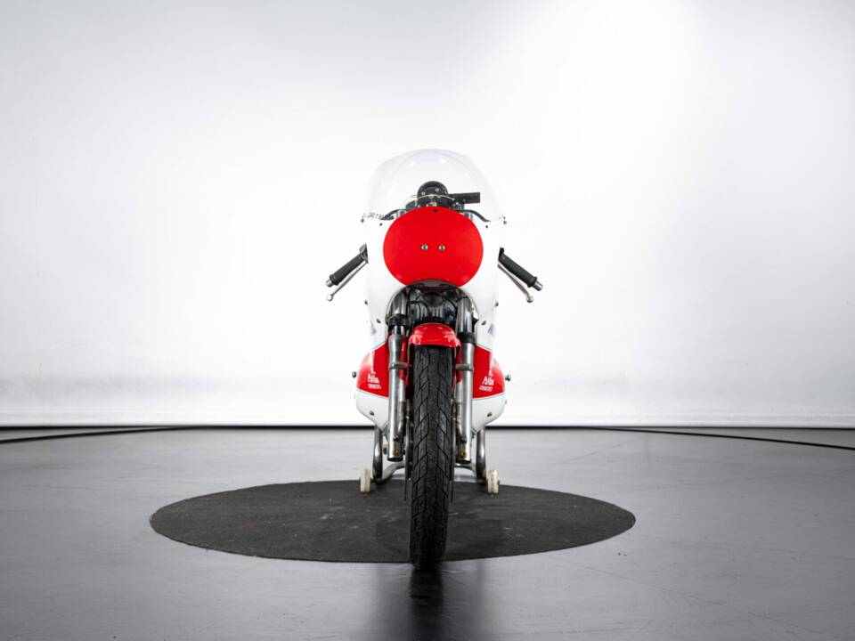 Immagine 7/50 di Yamaha TR 3 (1974)