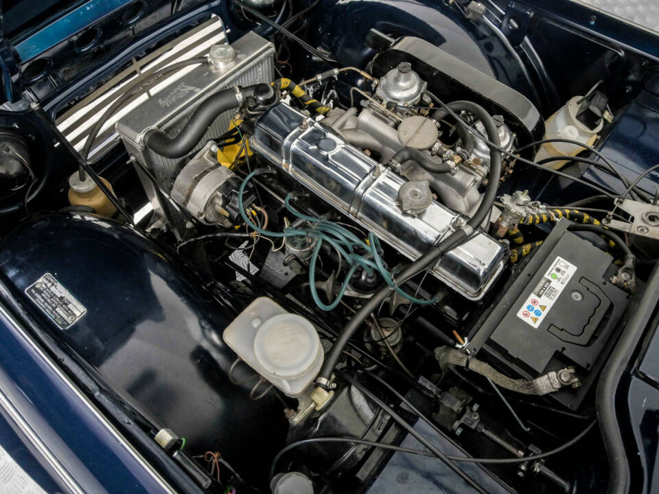 Image 35/50 de Triumph TR 250 (1968)