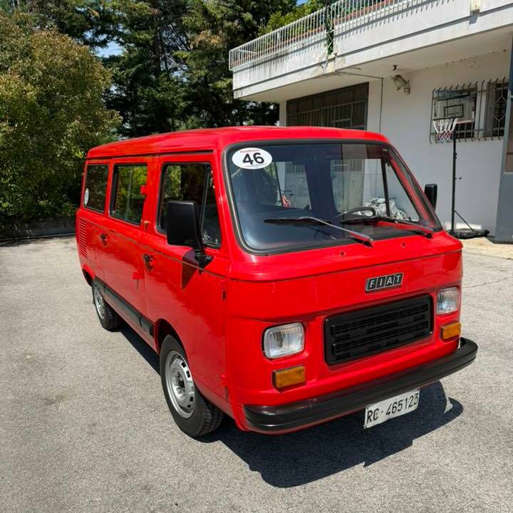 Afbeelding 45/68 van FIAT 900E (1982)