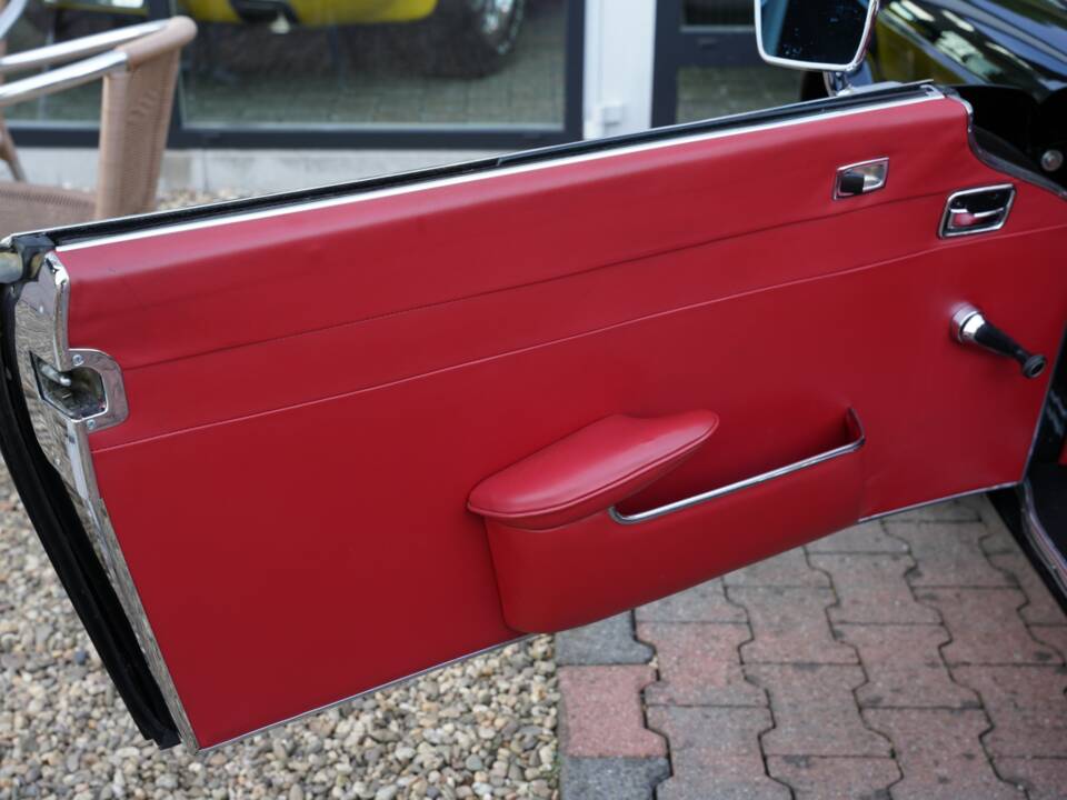 Image 30/50 of Mercedes-Benz 280 SL (1969)