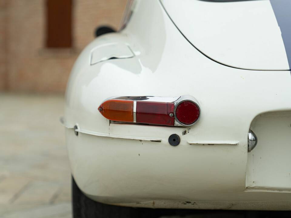 Imagen 19/50 de Jaguar E-Type 3.8 (1964)