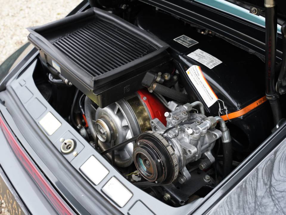Image 18/50 de Porsche 911 Turbo 3.3 (1980)