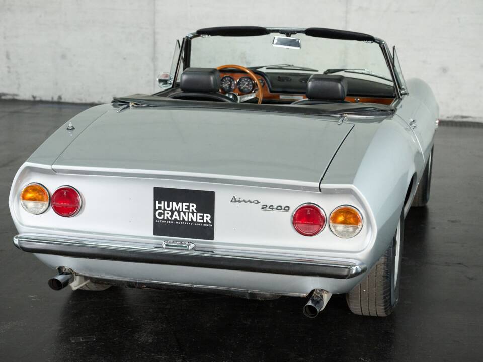 Imagen 22/50 de FIAT Dino 2400 Spider (1971)