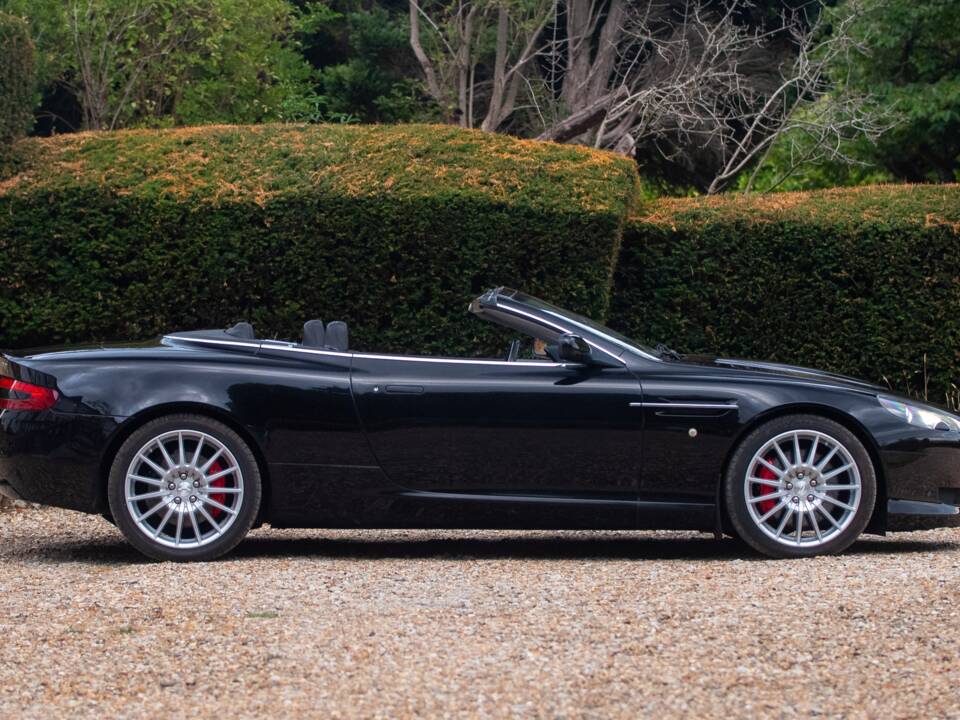 Bild 6/50 von Aston Martin DB 9 Volante (2006)