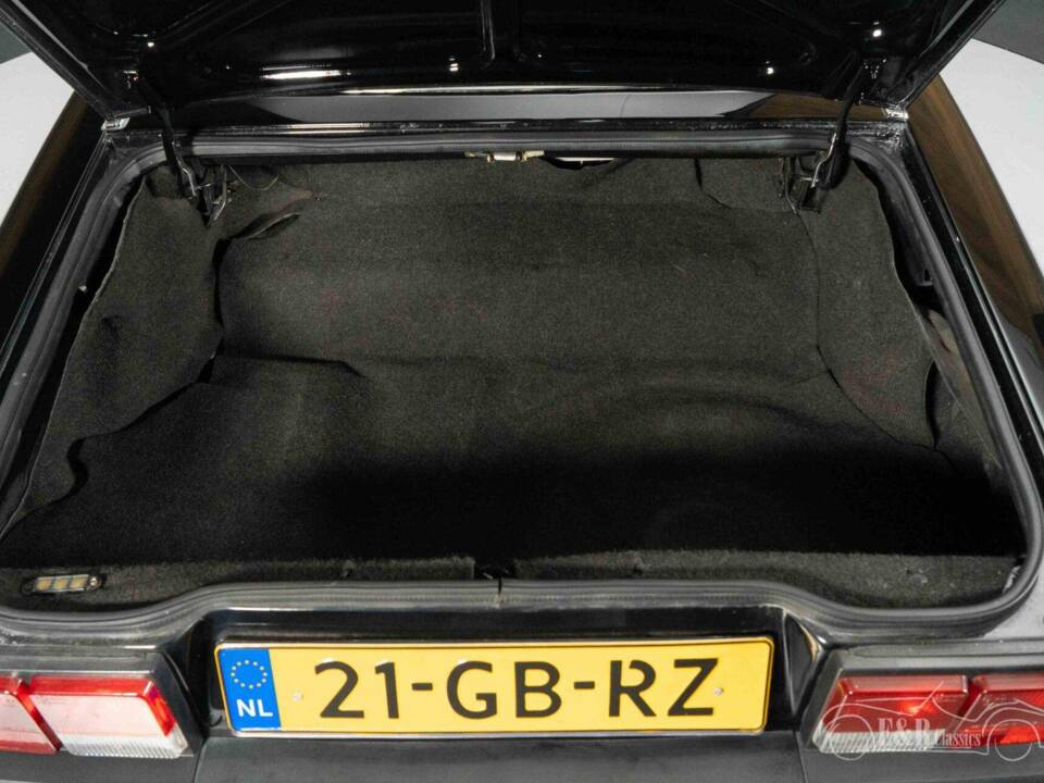 Image 5/19 of Alfa Romeo 1.6 Spider (1986)
