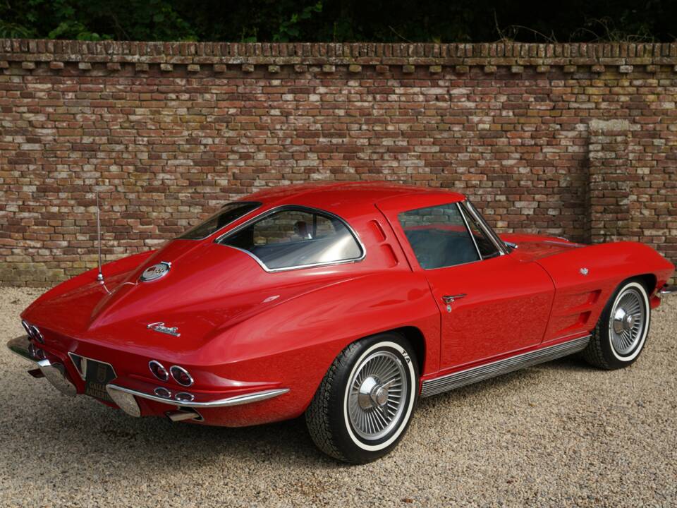 Image 21/50 of Chevrolet Corvette Sting Ray (1963)