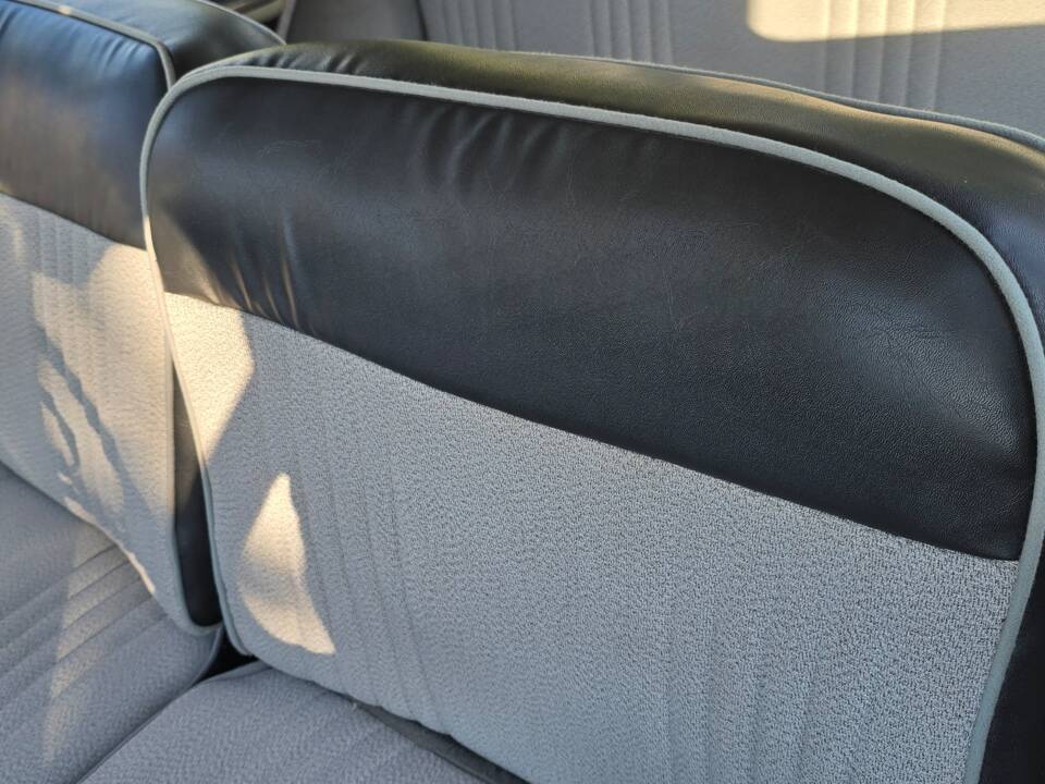 Image 21/56 of Alfa Romeo Giulietta TI (1964)