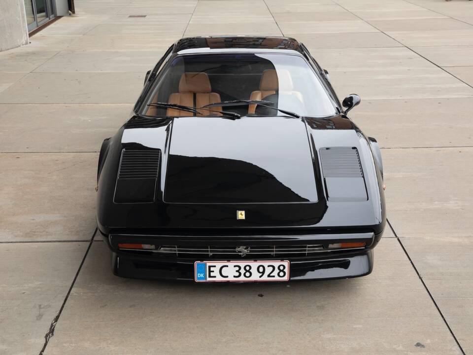 Image 7/38 of Ferrari 308 GTB (1977)
