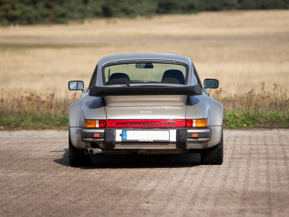 Image 3/47 of Porsche 911 Turbo 3.3 (1983)