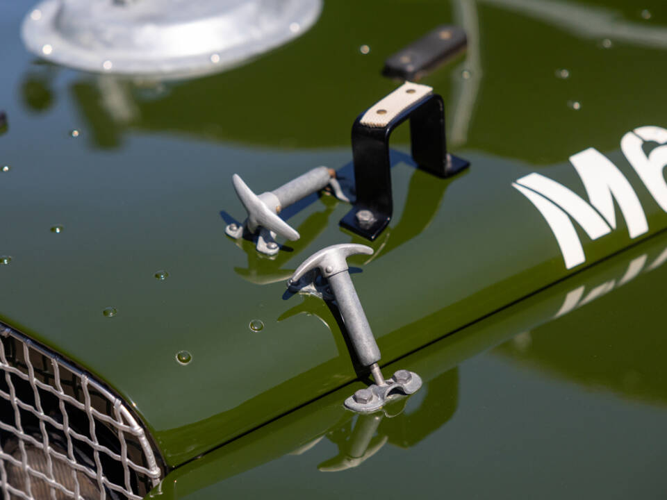 Bild 36/50 von Land Rover 80 (1948)