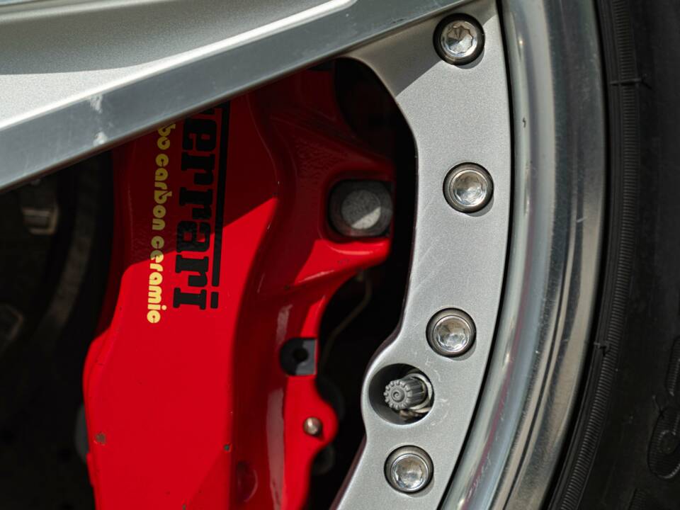 Immagine 16/50 di Ferrari 599 GTB HGTE (2010)