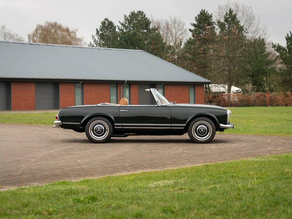 Bild 4/25 von Mercedes-Benz 230 SL (1964)