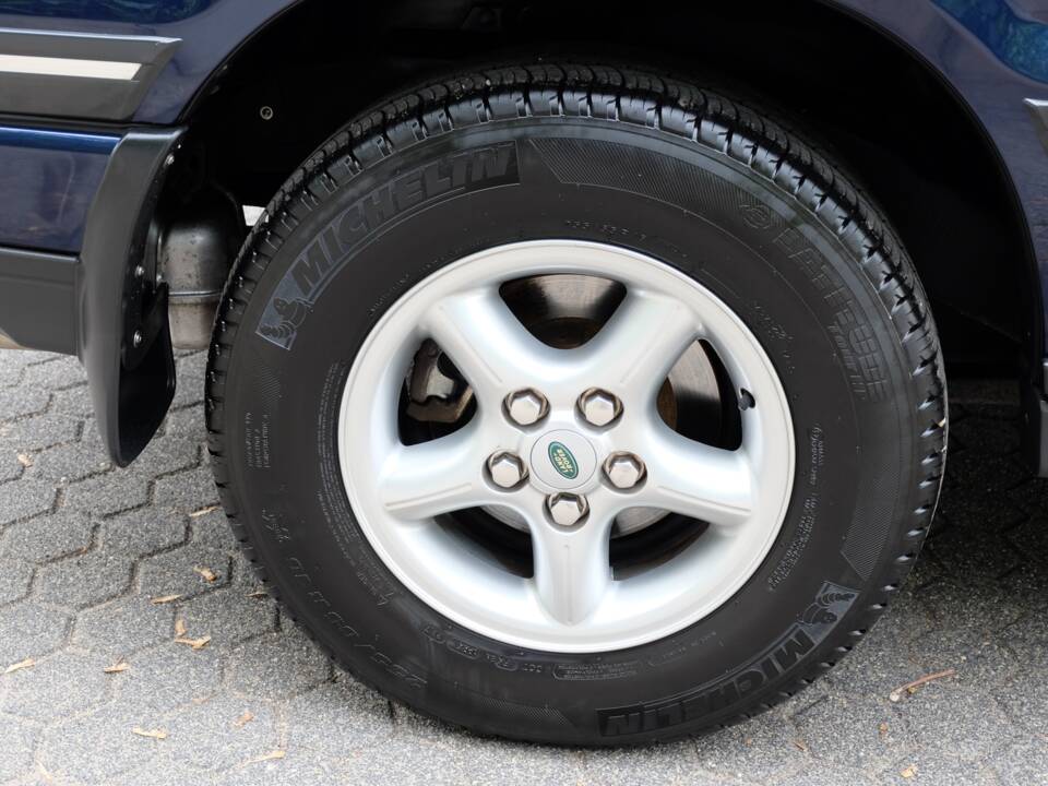 Afbeelding 78/95 van Land Rover Range Rover 4.6 Vogue (2002)