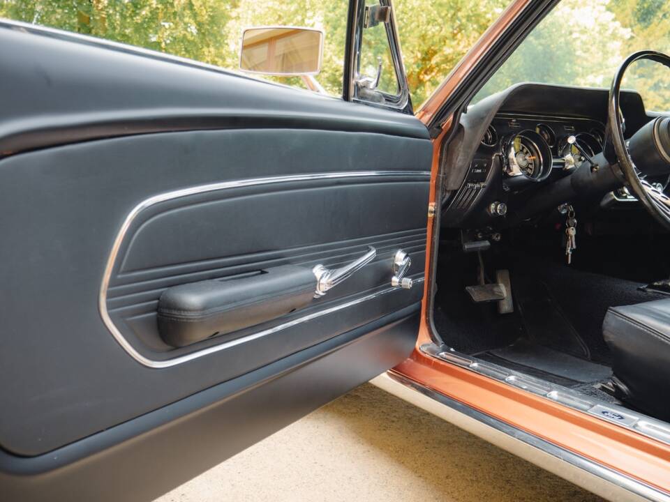Image 47/81 of Ford Mustang 289 (1967)