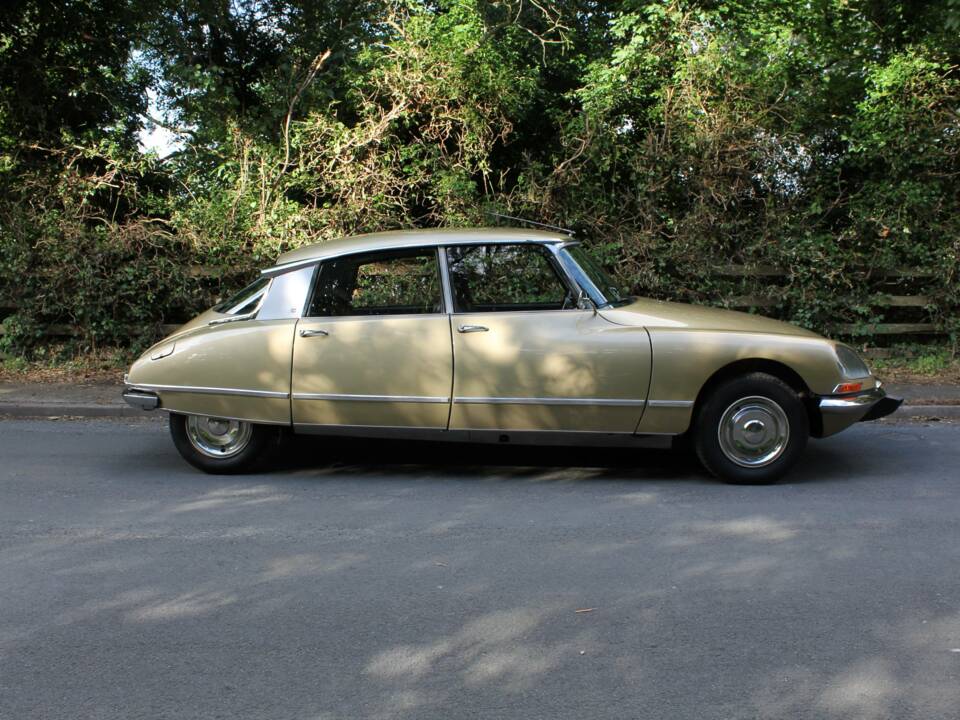 Afbeelding 7/19 van Citroën DS 21 Pallas (1969)