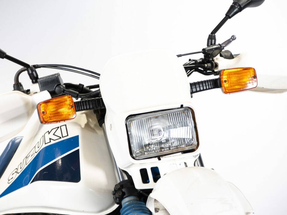 Image 35/50 of Suzuki DR 600 S (1986)