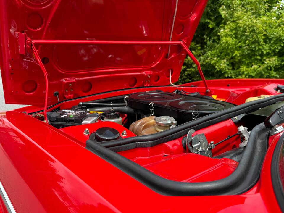 Image 48/73 of BMW 2,5 CS (1975)