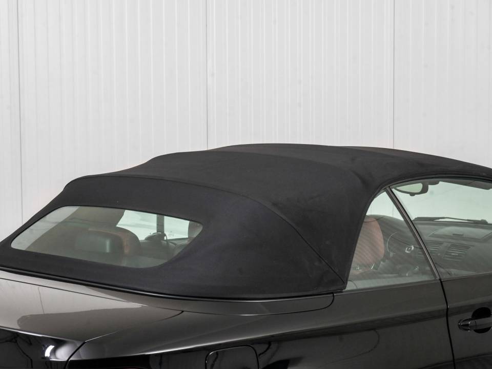 Image 45/50 of BMW 118i (2009)