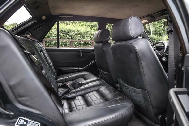 Image 15/35 of Lancia Delta HF Integrale (1991)